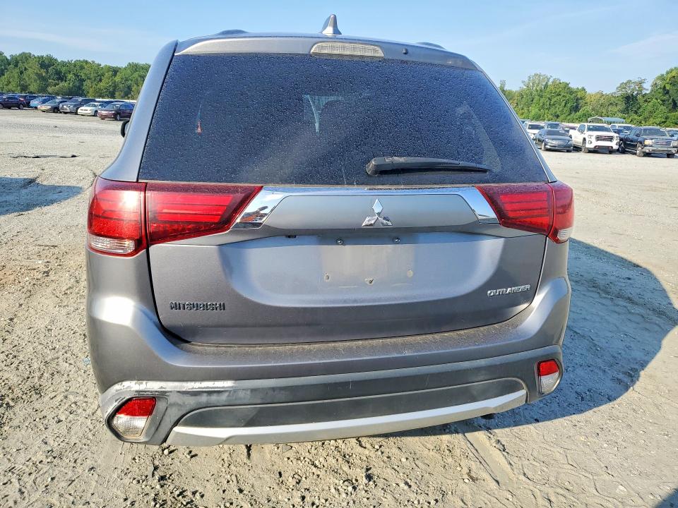 Продаж на аукціоні авто 2018 Mitsubishi Outlander, vin: JA4AD2A37JJ003920, номер лоту: 65214156