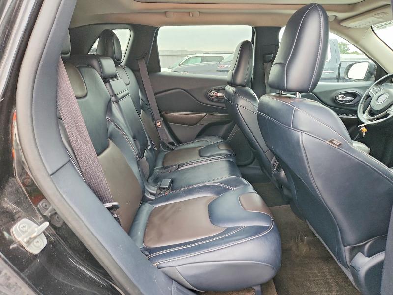 63450226 :رقم المزاد ، 1C4PJMDS8EW266207 vin ، 2014 Jeep Cherokee مزاد بيع