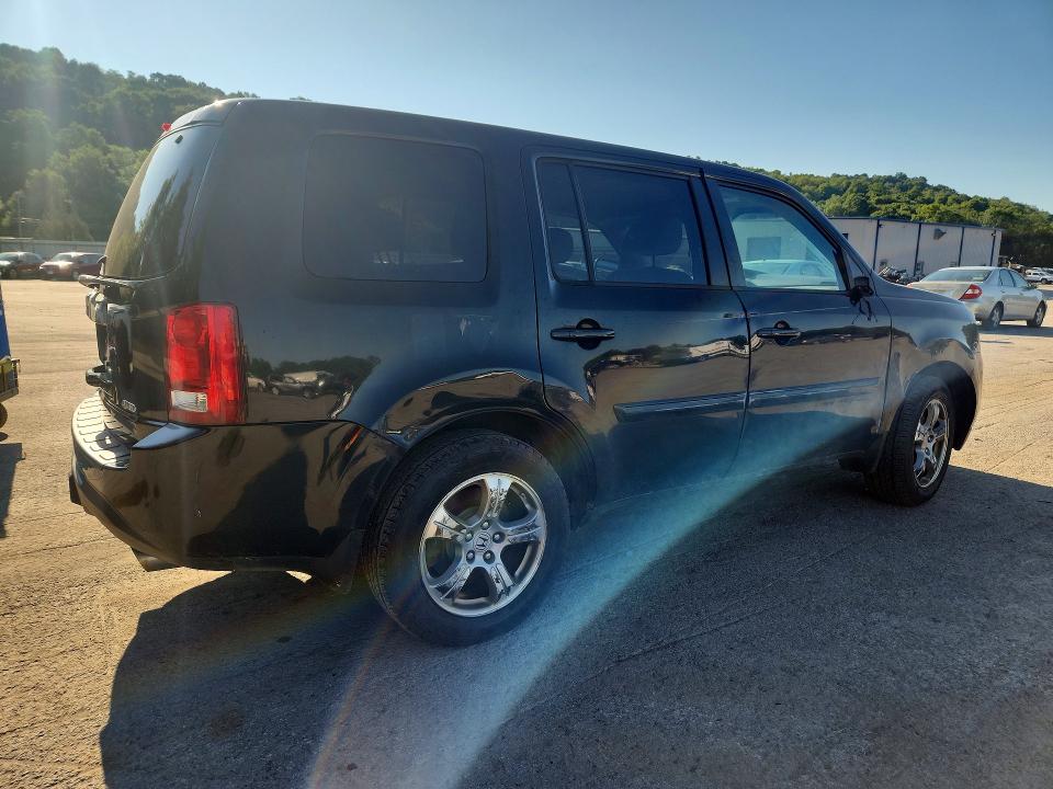63313816 :رقم المزاد ، 5FNYF4H49DB076954 vin ، 2013 Honda Pilot مزاد بيع