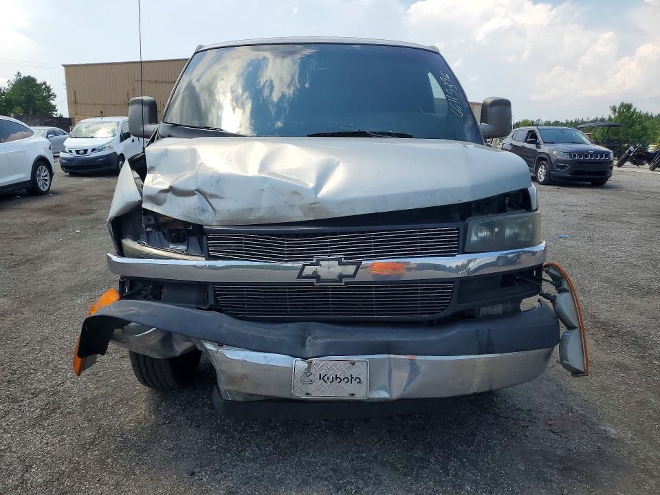 66115396 :رقم المزاد ، 1GBGG29U141146617 vin ، 2004 Chevrolet Express G2500 مزاد بيع