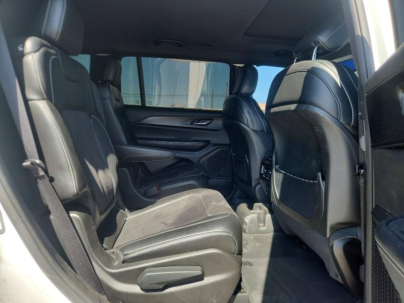 Продажа на аукционе авто 2024 Jeep Grand Cherokee, vin: 1C4RJJAG7R8558481, номер лота: 64705006