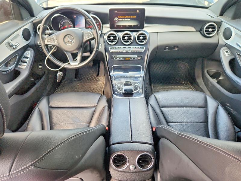 66263596 :رقم المزاد ، 55SWF4KB5HU225797 vin ، 2017 Mercedes-benz C مزاد بيع