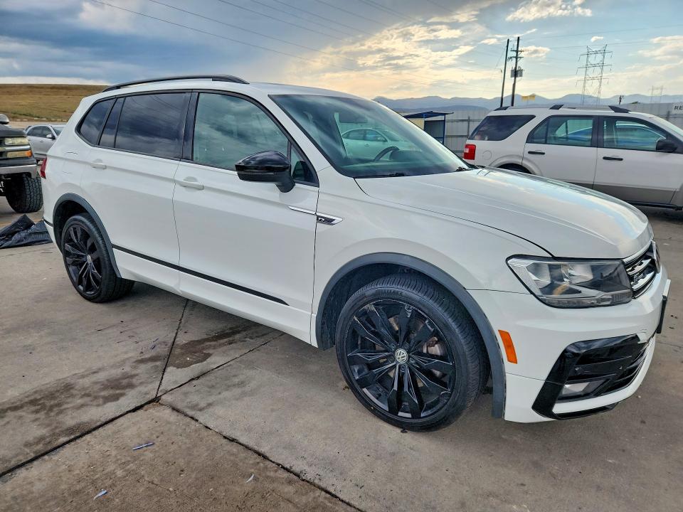 66614536 :رقم المزاد ، 3VV3B7AX6LM113367 vin ، 2020 Volkswagen Tiguan مزاد بيع