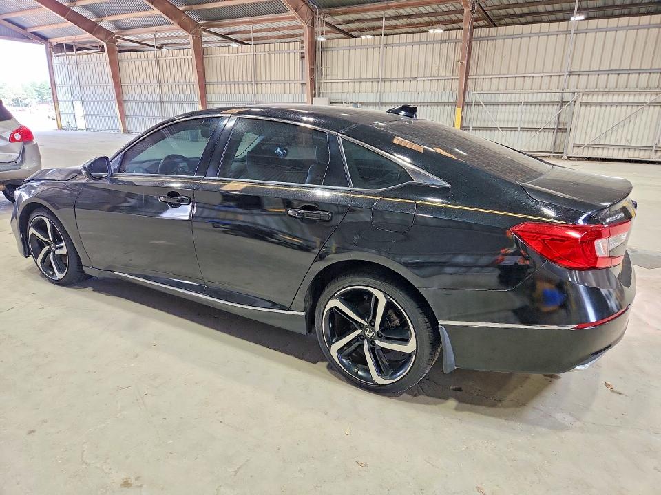 Продаж на аукціоні авто 2018 Honda Accord, vin: 1HGCV1F63JA071867, номер лоту: 65861926