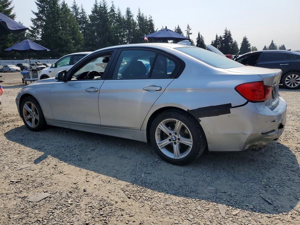 2013 Bmw 328 მანქანა იყიდება აუქციონზე, vin: WBA3B3C55DF540895, აუქციონის ნომერი: 65154786