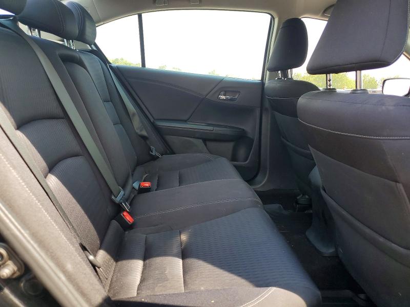 65191676 :رقم المزاد ، 1HGCR2E52FA117473 vin ، 2015 Honda Accord مزاد بيع