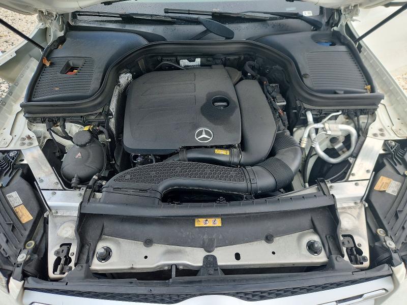 65814936 :رقم المزاد ، W1N0G8DB7NG042517 vin ، 2022 Mercedes-benz Glc مزاد بيع