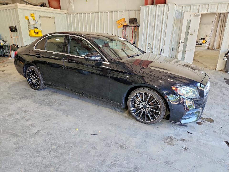 2017 Mercedes-benz E მანქანა იყიდება აუქციონზე, vin: WDDZF4KB7HA035691, აუქციონის ნომერი: 64382766