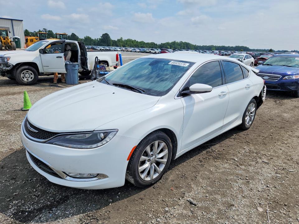 Auction sale of the 2015 Chrysler 200, vin: 1C3CCCCG2FN572850, lot number: 66920376