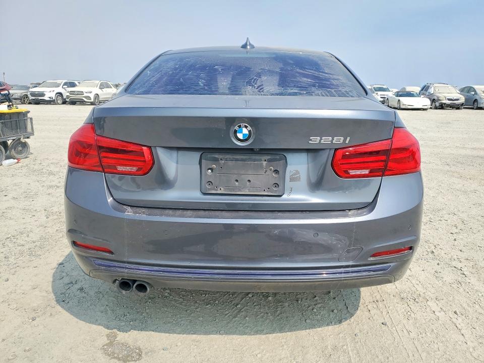 2016 Bmw 328 მანქანა იყიდება აუქციონზე, vin: WBA8E9G55GNT87259, აუქციონის ნომერი: 67365716