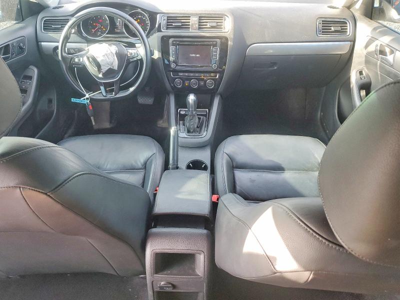 65449676 :رقم المزاد ، 3VWL07AJ8FM345454 vin ، 2015 Volkswagen Jetta مزاد بيع
