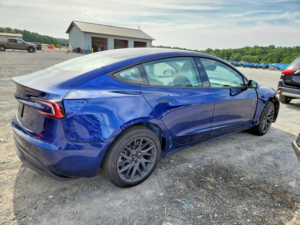 Продажа на аукционе авто 2024 Tesla Model 3, vin: 5YJ3E1EA0RF828697, номер лота: 65132116