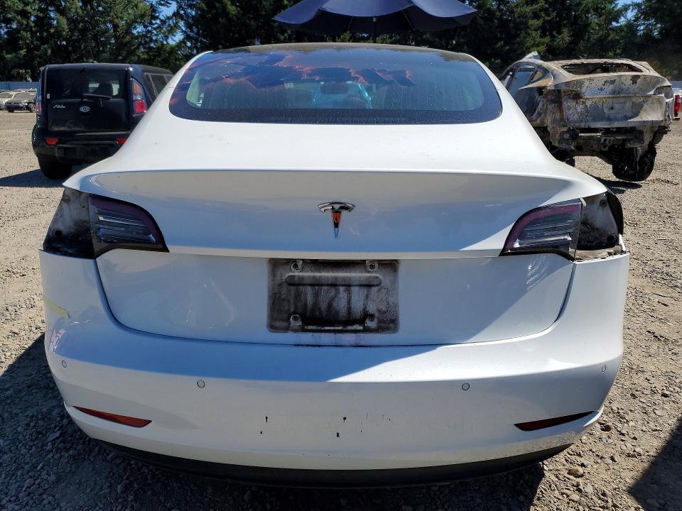 2018 Tesla Model 3 მანქანა იყიდება აუქციონზე, vin: 5YJ3E1EB8JF092458, აუქციონის ნომერი: 61643426
