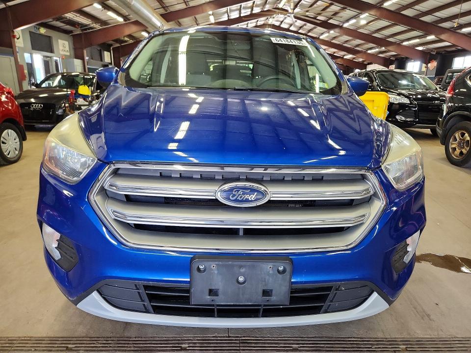 Продажа на аукционе авто 2017 Ford Escape, vin: 1FMCU9GD7HUE61419, номер лота: 64184136