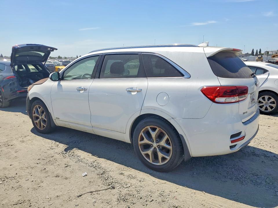 2017 Kia Sorento მანქანა იყიდება აუქციონზე, vin: 5XYPKDA56HG313912, აუქციონის ნომერი: 65225416