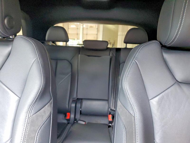 65530916 :رقم المزاد ، WA1EECF38M1128426 vin ، 2021 Audi Q3 مزاد بيع
