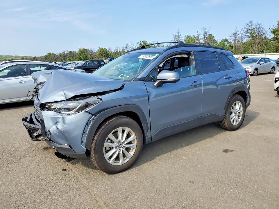 Продажа на аукционе авто 2024 Toyota Corolla Cross, vin: 7MUBAABG9RV106601, номер лота: 64032606