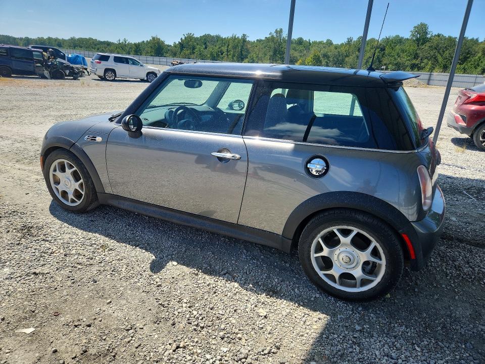 2004 Mini Cooper მანქანა იყიდება აუქციონზე, vin: WMWRE33434TD84935, აუქციონის ნომერი: 64997706