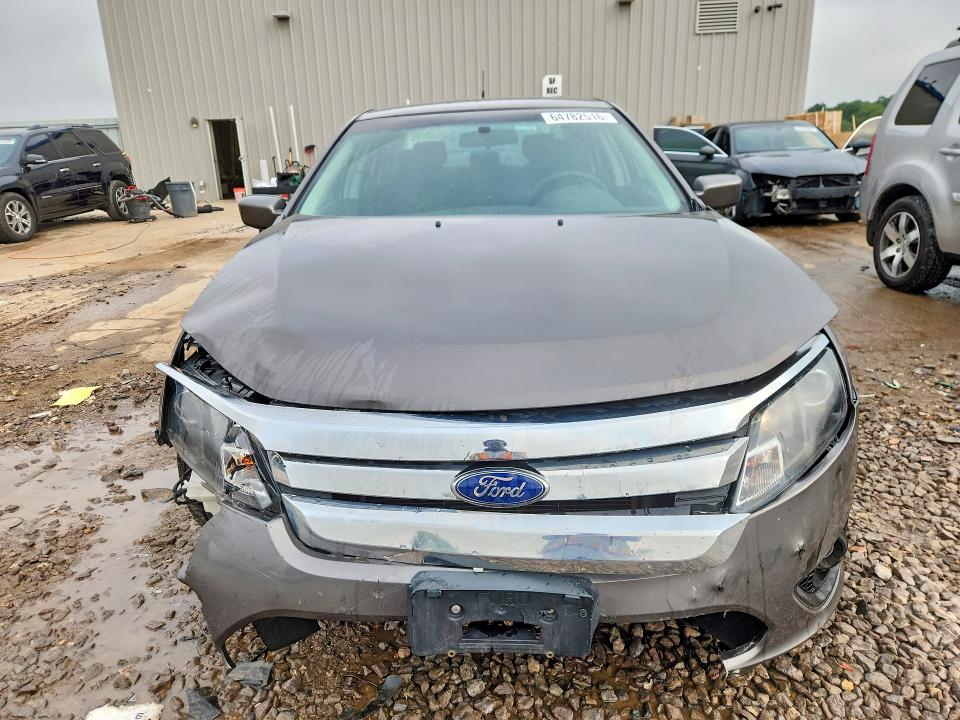 2011 Ford Fusion მანქანა იყიდება აუქციონზე, vin: 3FAHP0HAXBR120084, აუქციონის ნომერი: 64782516