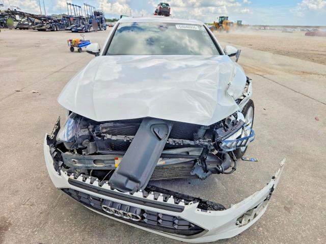 Продажа на аукционе авто 2020 Audi A4, vin: WAUENAF45LA062044, номер лота: 64646956
