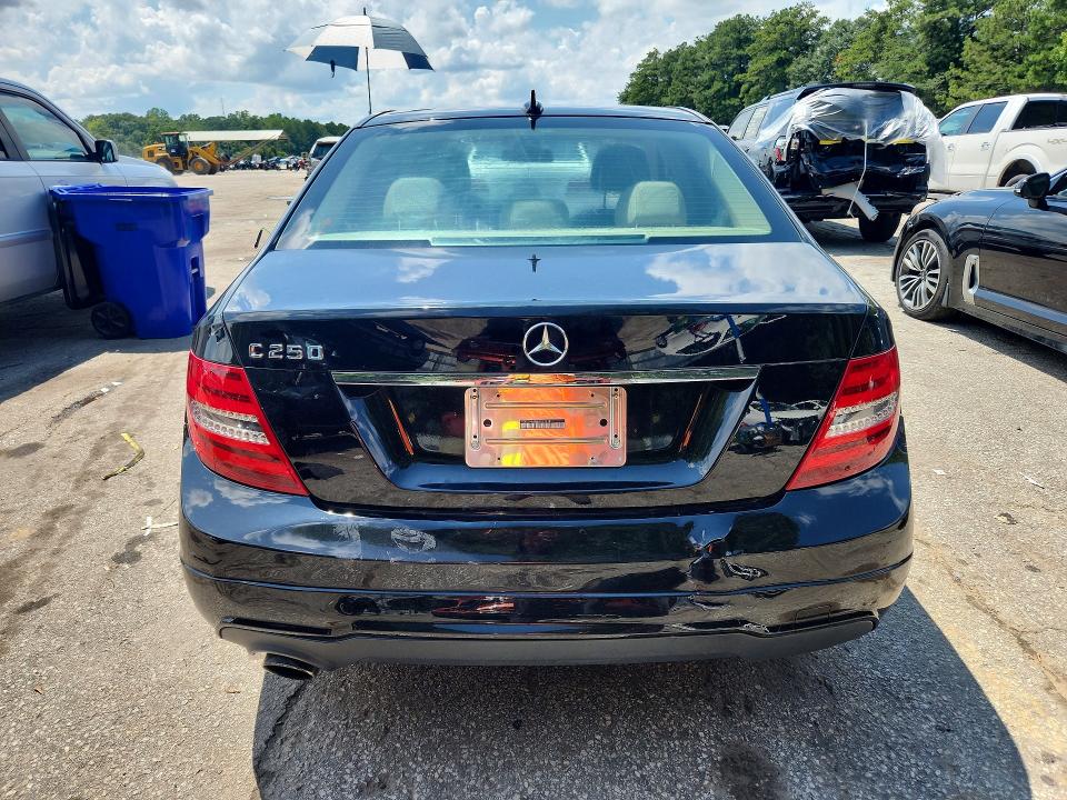 64946056 :رقم المزاد ، WDDGF4HB5EA953918 vin ، 2014 Mercedes-benz C مزاد بيع