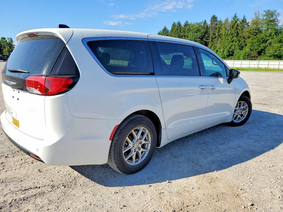 Продаж на аукціоні авто 2025 Chrysler Voyager, vin: 2C4RC1CG0SR571798, номер лоту: 65529176