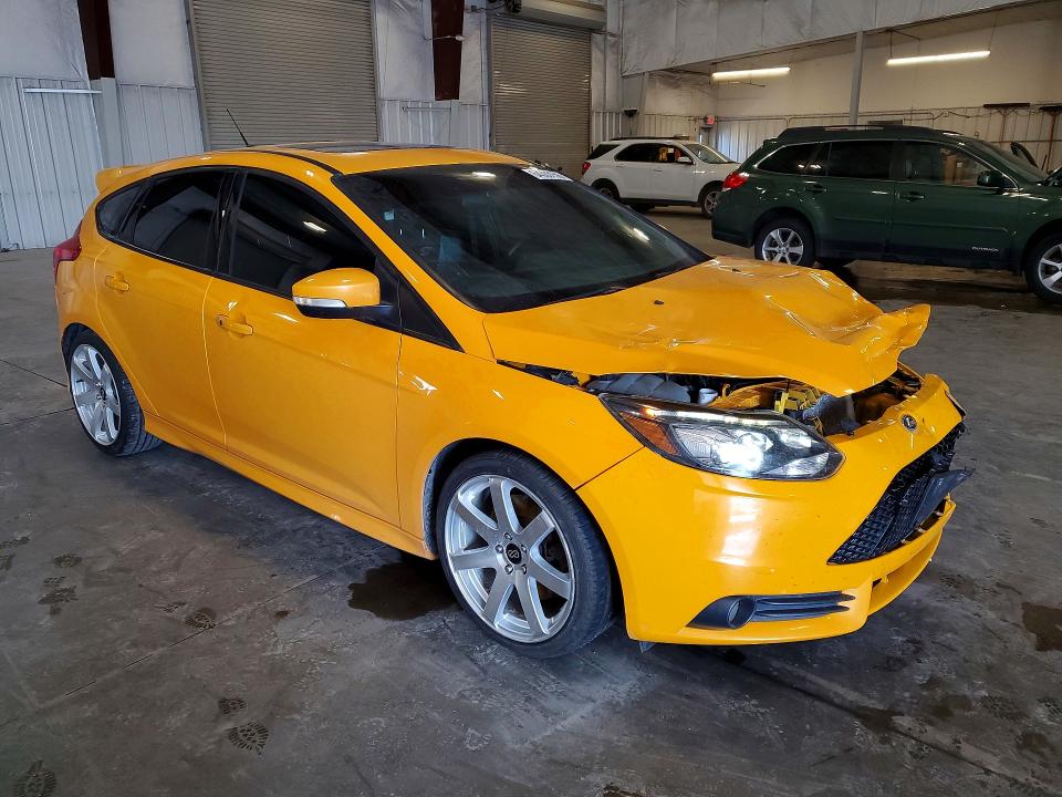 Продажа на аукционе авто 2013 Ford Focus, vin: 1FADP3L95DL191739, номер лота: 64383156