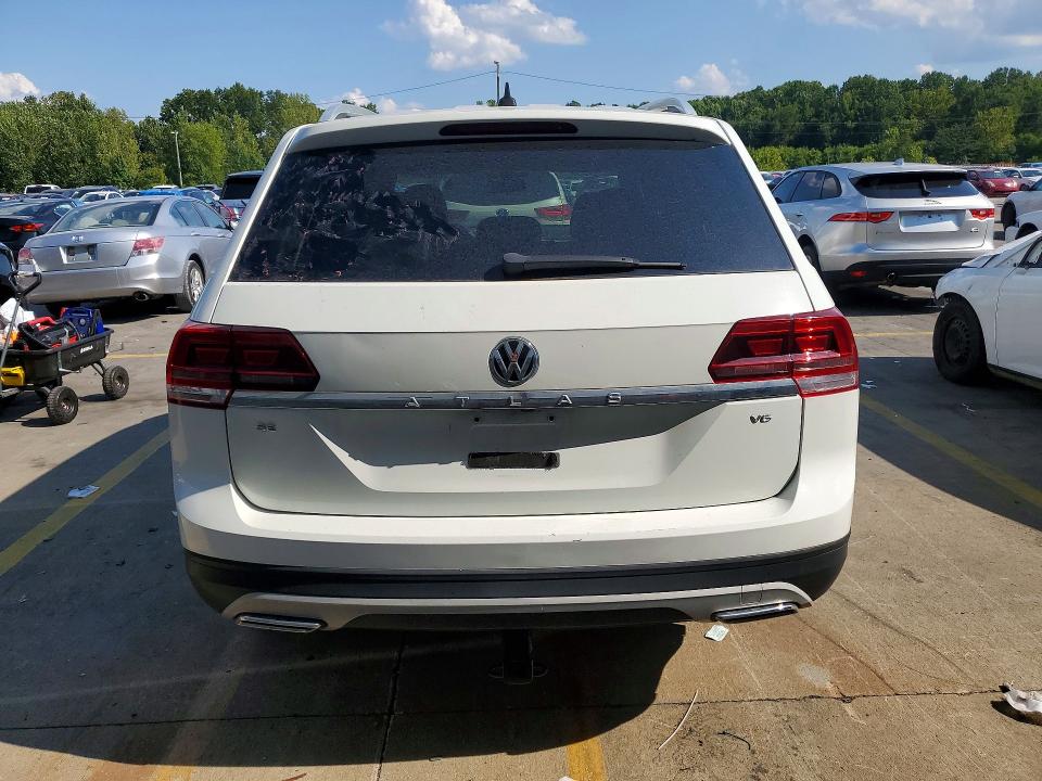 Продажа на аукционе авто 2018 Volkswagen Atlas, vin: 1V2CR2CA7JC569462, номер лота: 66396076