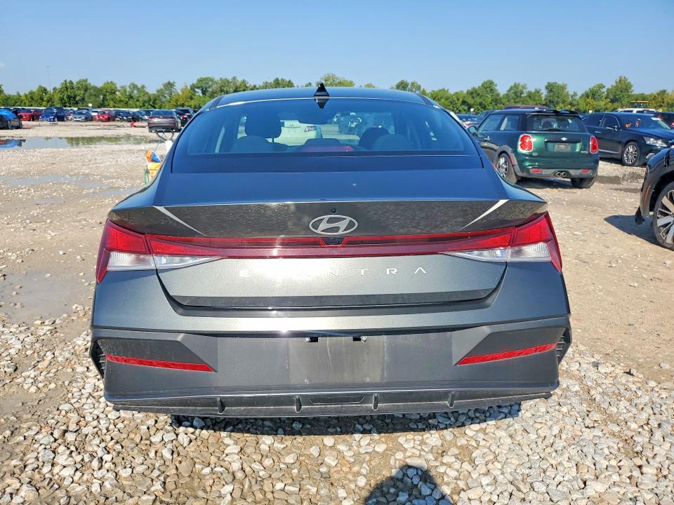 Продажа на аукционе авто 2024 Hyundai Elantra, vin: KMHLM4DG7RU663129, номер лота: 66961426
