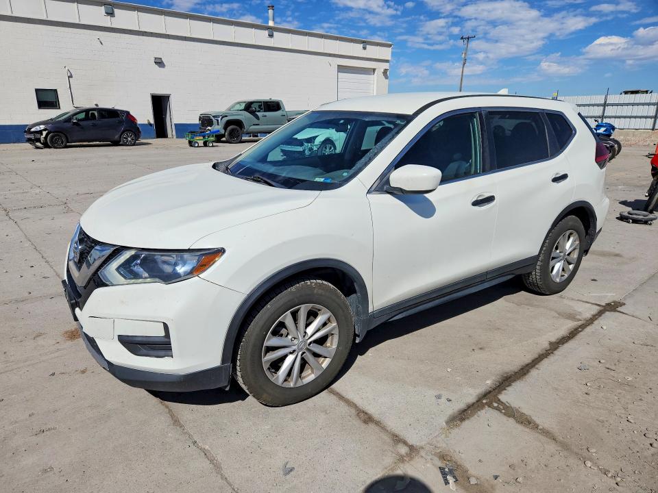 Auction sale of the 2017 Nissan Rogue, vin: 5N1AT2MM1HC733894, lot number: 66107286