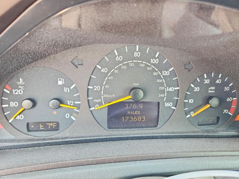 63221336 :رقم المزاد ، WDBLK65G3YT039271 vin ، 2000 Mercedes-benz Clk مزاد بيع