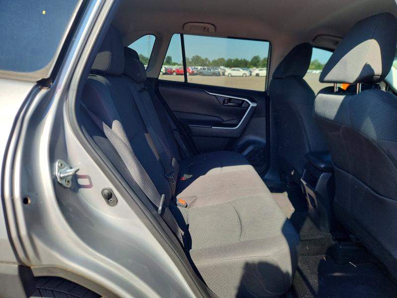 Продажа на аукционе авто 2021 Toyota Rav4, vin: 2T3H1RFV3MW136079, номер лота: 65872696