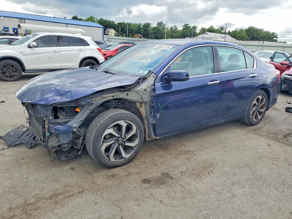 Продажа на аукционе авто 2017 Honda Accord, vin: 1HGCR2F78HA012102, номер лота: 63882726