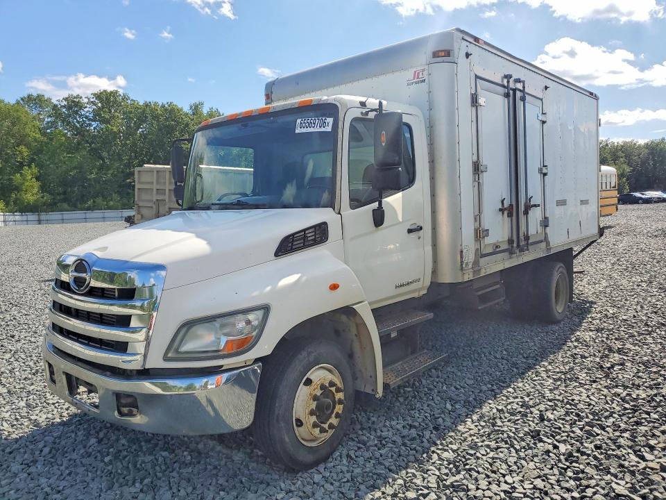65569706 :رقم المزاد ، 5PVNJ8JT8D4S54306 vin ، 2013 Hino 258/268 مزاد بيع