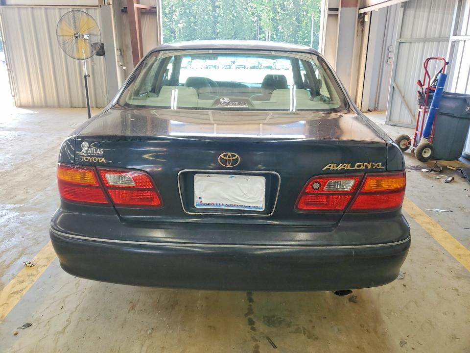 1999 Toyota Avalon მანქანა იყიდება აუქციონზე, vin: 4T1BF18B1XU293943, აუქციონის ნომერი: 61691466