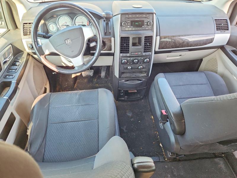 66666496 :رقم المزاد ، 2D4RN5D12AR215740 vin ، 2010 Dodge Grand Caravan مزاد بيع