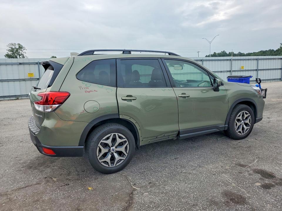 63522146 :رقم المزاد ، JF2SKAJC2LH464089 vin ، 2020 Subaru Forester مزاد بيع