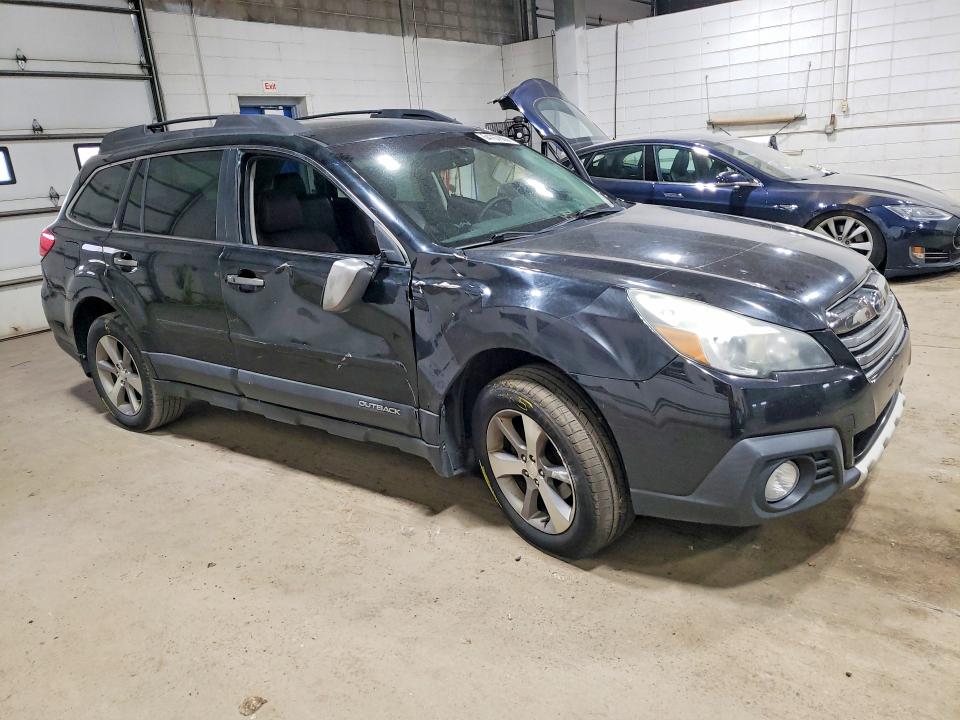 64767806 :رقم المزاد ، 4S4BRCSC4D3286720 vin ، 2013 Subaru Outback مزاد بيع