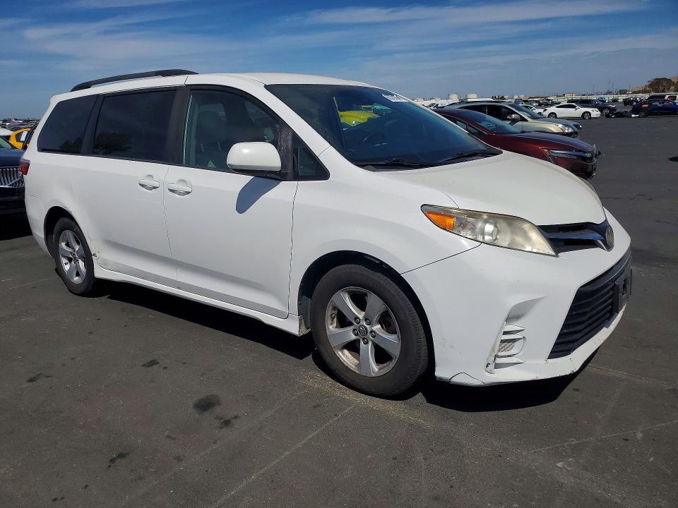2019 Toyota Sienna მანქანა იყიდება აუქციონზე, vin: 5TDKZ3DC2KS013286, აუქციონის ნომერი: 65529836