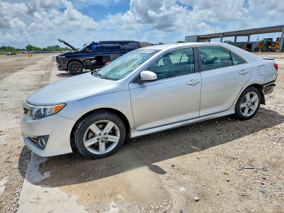 Aukcja sprzedaży 2013 Toyota Camry, vin: 4T1BF1FK1DU226628, numer aukcji: 64396866