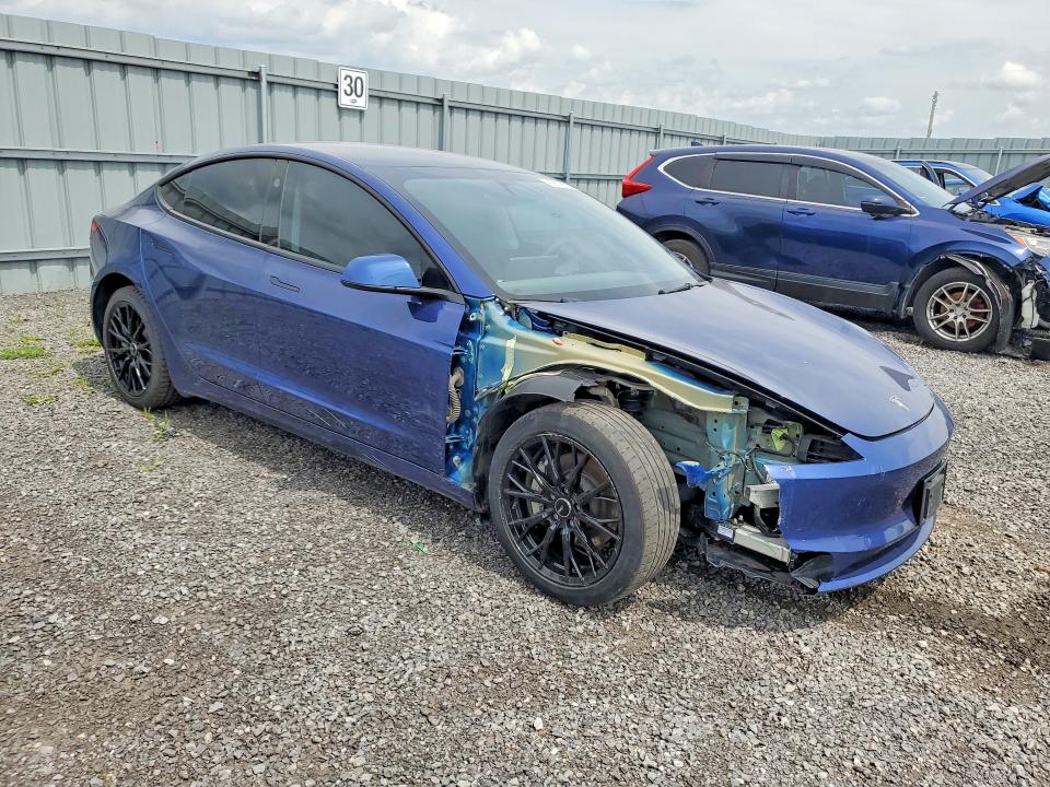 63576026 :رقم المزاد ، LRW3E7EB5RC135971 vin ، 2024 Tesla Model 3 مزاد بيع