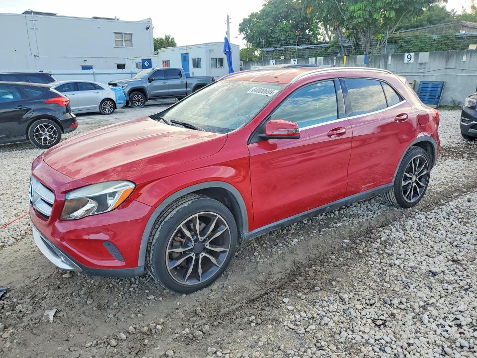 2015 Mercedes-benz Gla მანქანა იყიდება აუქციონზე, vin: WDCTG4GB2FJ065873, აუქციონის ნომერი: 64000696