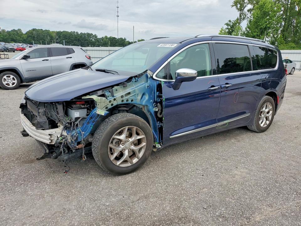 63561156 :رقم المزاد ، 2C4RC1GG5JR273918 vin ، 2018 Chrysler Pacifica مزاد بيع