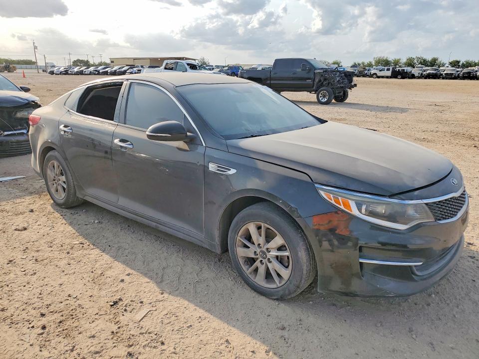 Продаж на аукціоні авто 2018 Kia Optima, vin: 5XXGT4L34JG215495, номер лоту: 63854666
