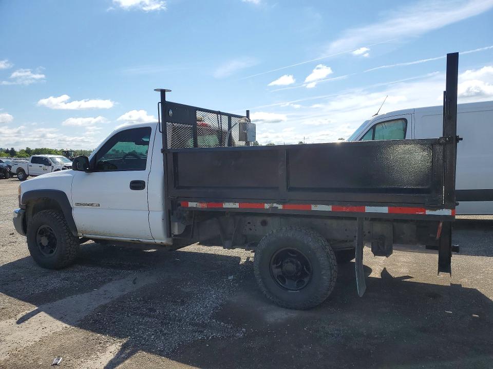 65202476 :رقم المزاد ، 1GTHC24U53Z190008 vin ، 2003 Gmc Sierra مزاد بيع