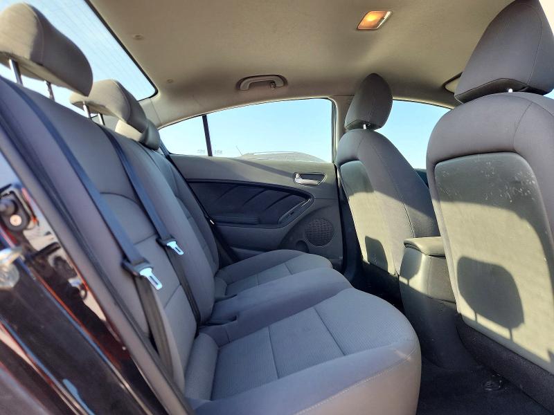 64340666 :رقم المزاد ، 3KPFK4A77JE284436 vin ، 2018 Kia Forte مزاد بيع