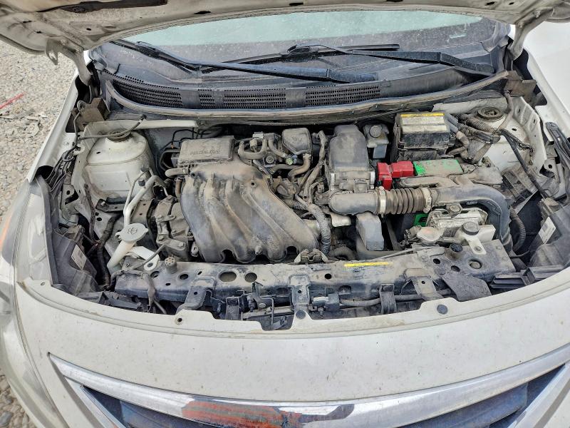 64568016 :رقم المزاد ، 3N1CN7AP3KL830533 vin ، 2019 Nissan Versa مزاد بيع
