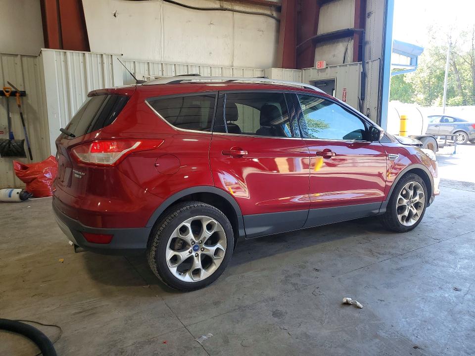 63740126 :رقم المزاد ، 1FMCU9J95DUC18643 vin ، 2013 Ford Escape مزاد بيع