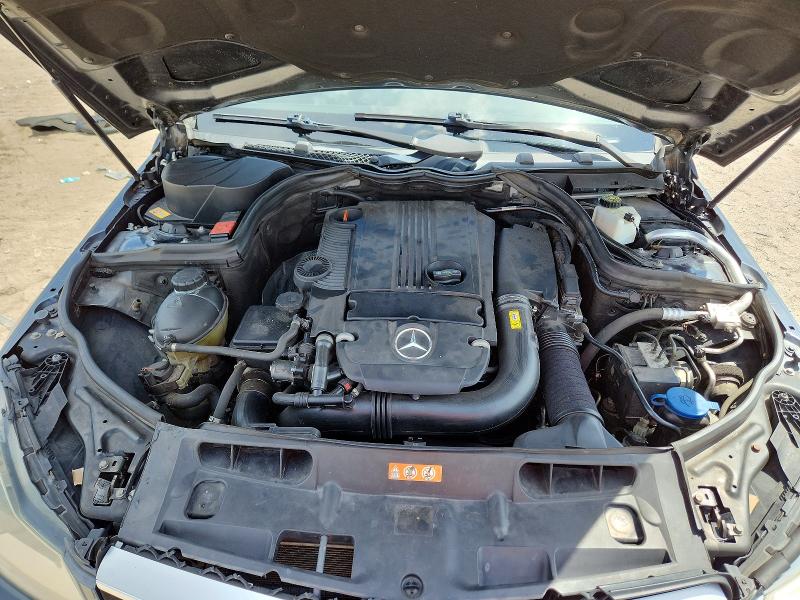 66258136 :رقم المزاد ، WDDGJ4HBXDF989457 vin ، 2013 Mercedes-benz C مزاد بيع