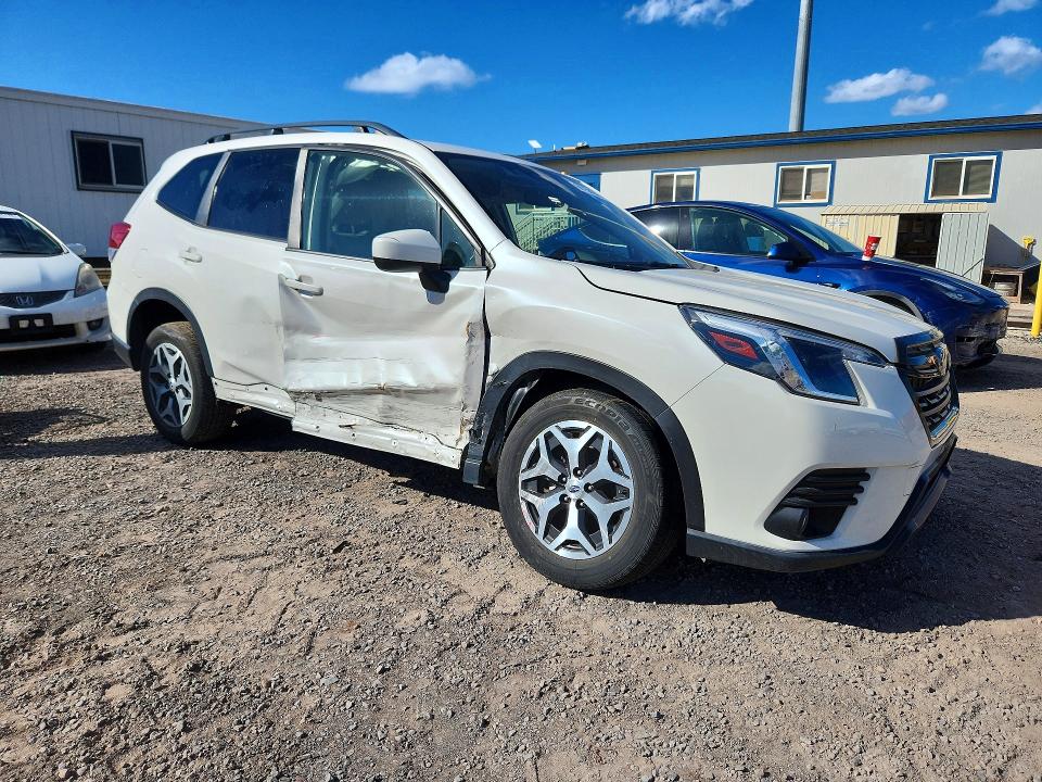 Продаж на аукціоні авто 2022 Subaru Forester, vin: JF2SKAEC9NH428252, номер лоту: 66758656